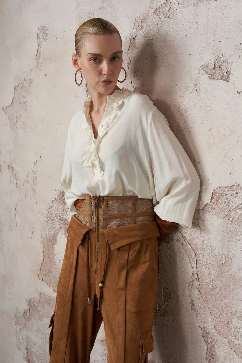 Modern Tailoring: The Corset-Waist Trouser