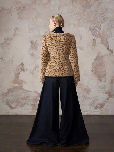 HSW Hourglass Leopard Coat leopard print texture detail